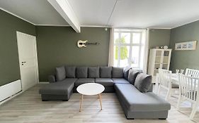 1St Floor Oasis - Parking/Wifi